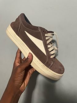 Rick Owen Brown Suede van