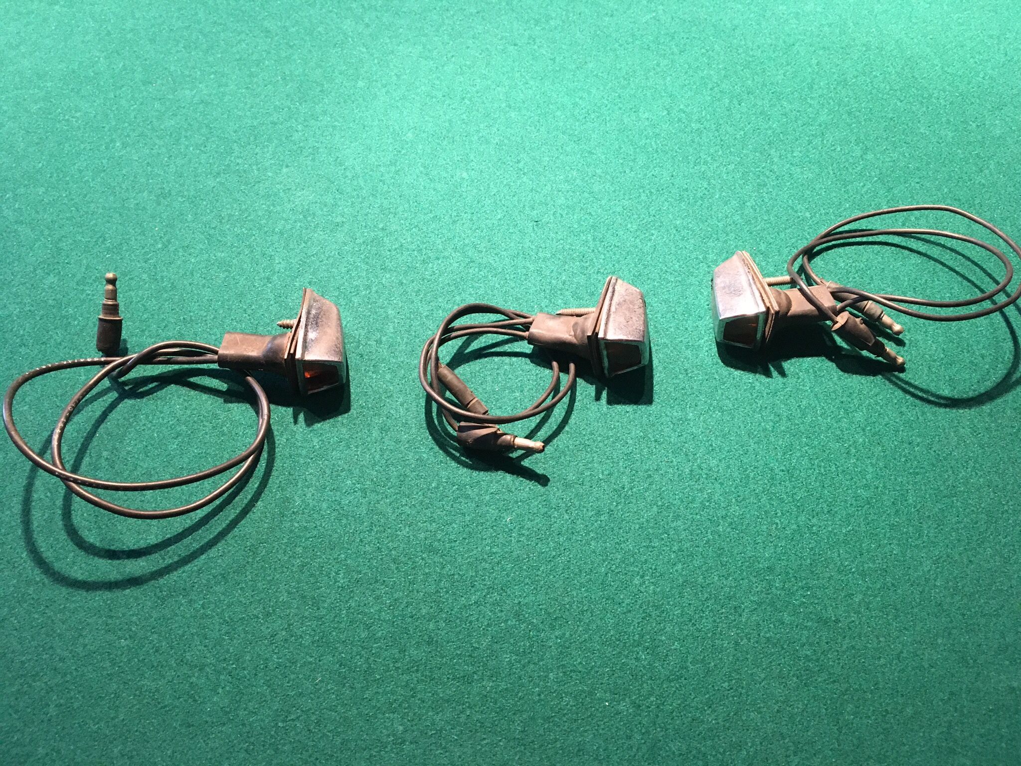 Mopar fender turn signals