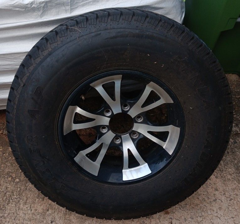 (1) 235-85-16 Trailer Tire