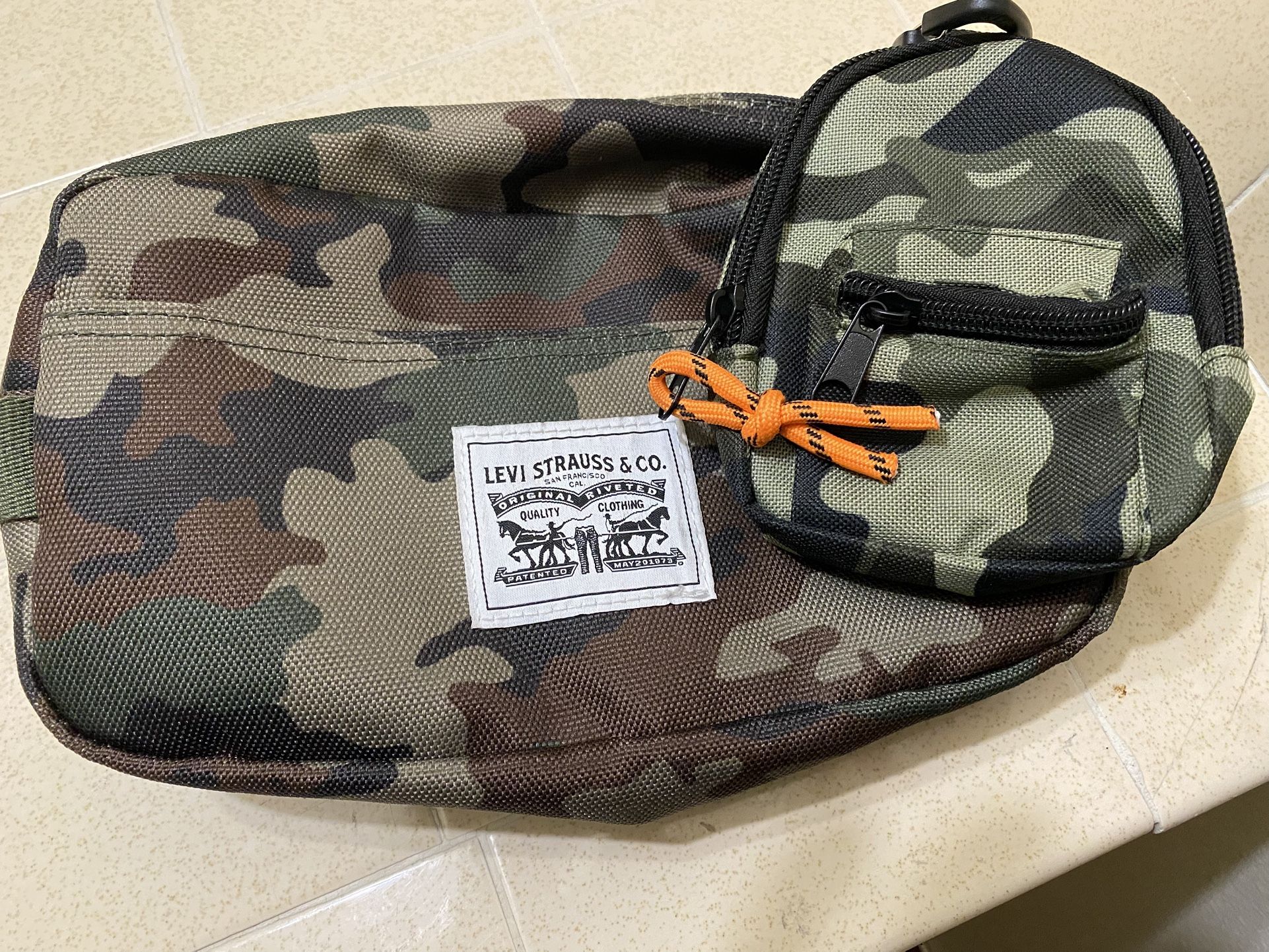 Custom Levi’s Army Handi Bag And Grooming Kit