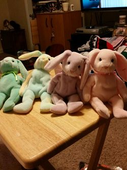 Beanie babies bunnys