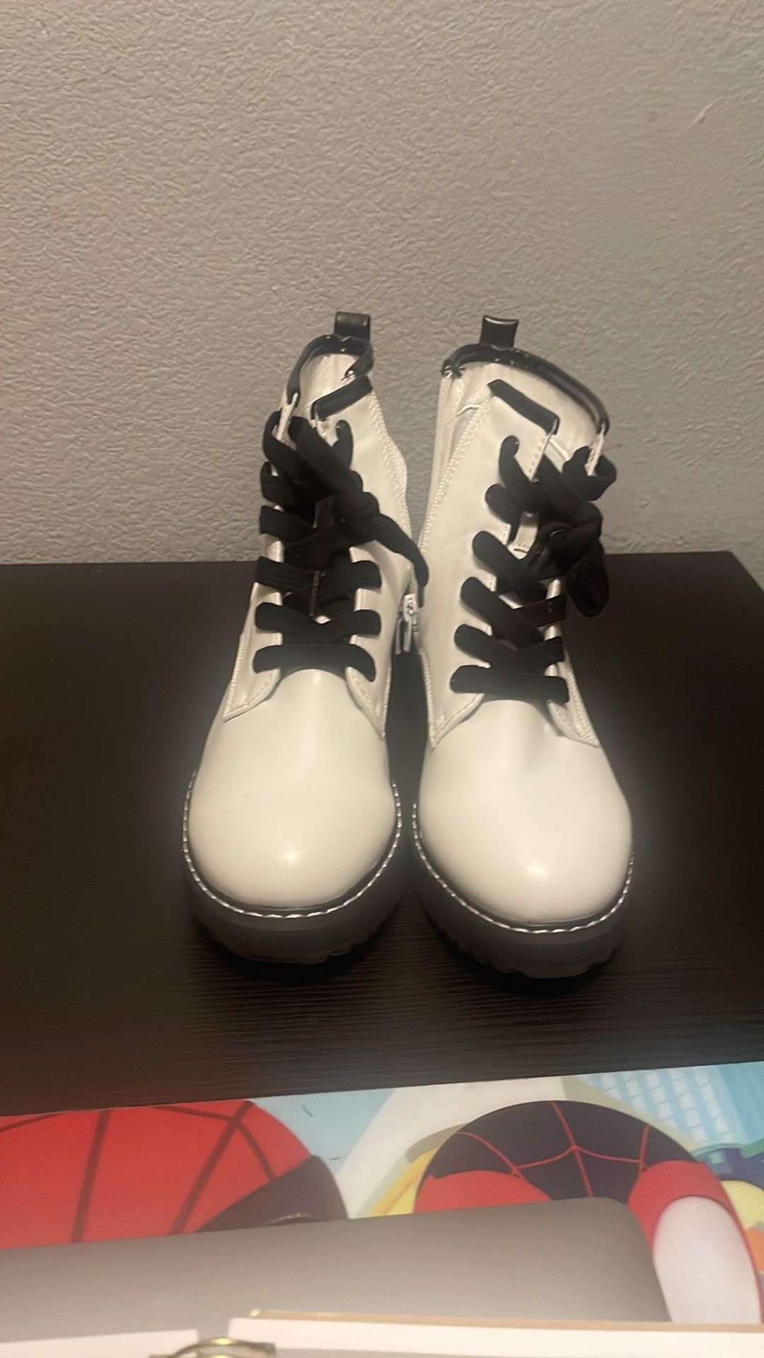 Steve Madden White Boots Size 3