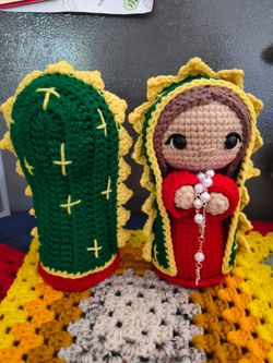 Virgen 8"tall $40.