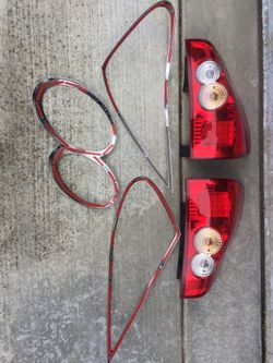 Rear light covers and front rims of car