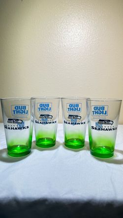 Seahawks 4-Pack Bud Light Pint Glasses (Pick up before Wednesday!)