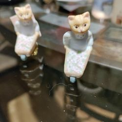 1988 Vintage Ceramic Cat Figures Pushing  Wheelbarrow 