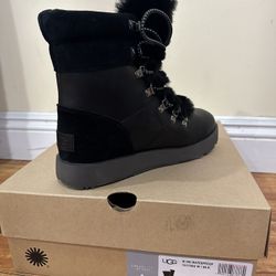 Ugg. Brand New! Size 7 And 7.5
