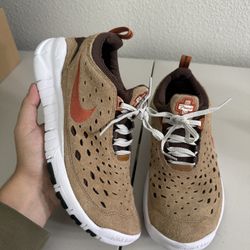 Nike Free Run Trail Dark Riftwood Size 9