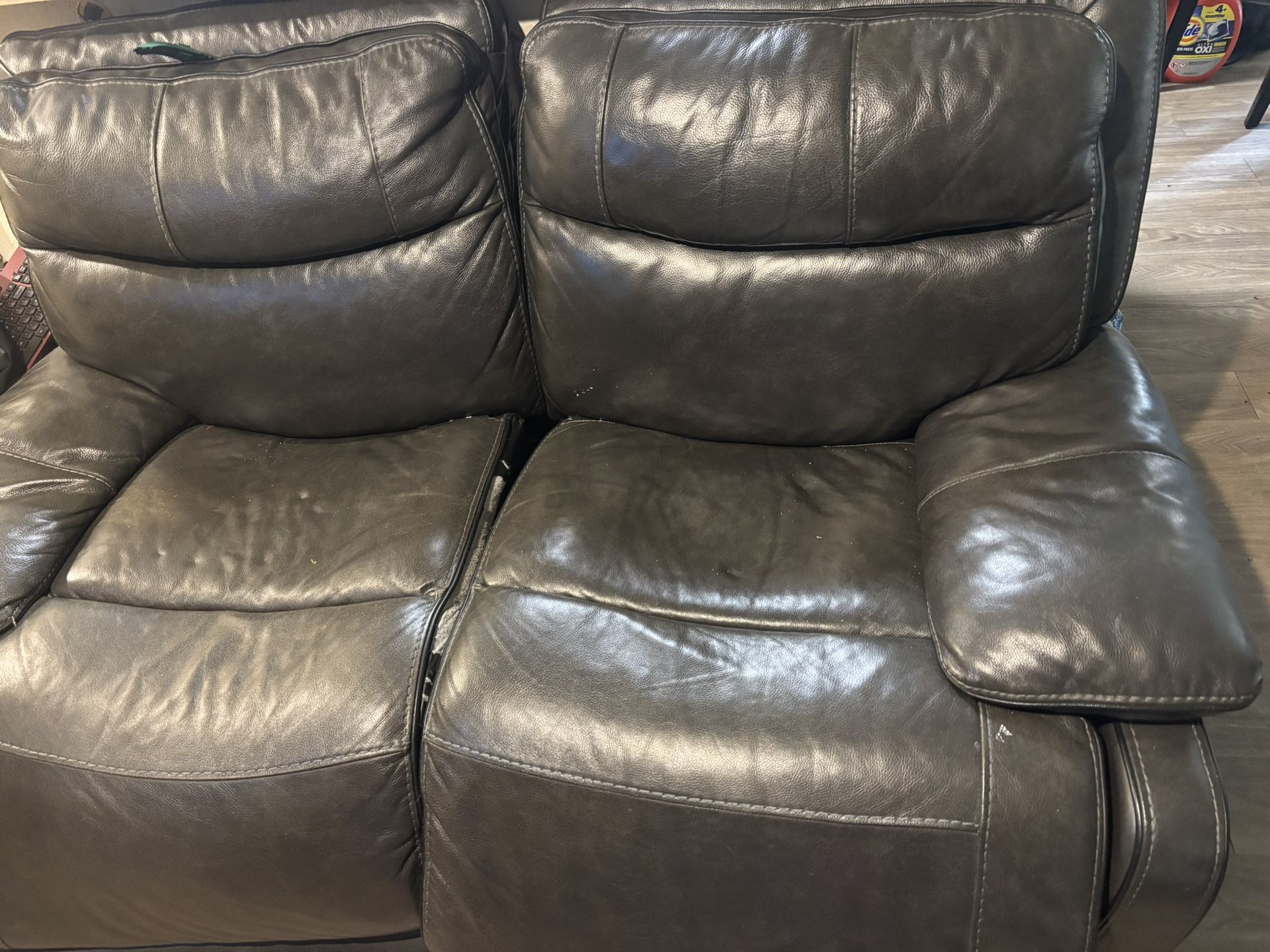 Leather reclining couch For 2