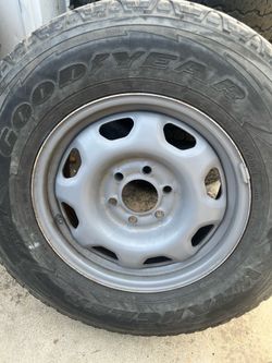 Ford pickup tires 265/70R17