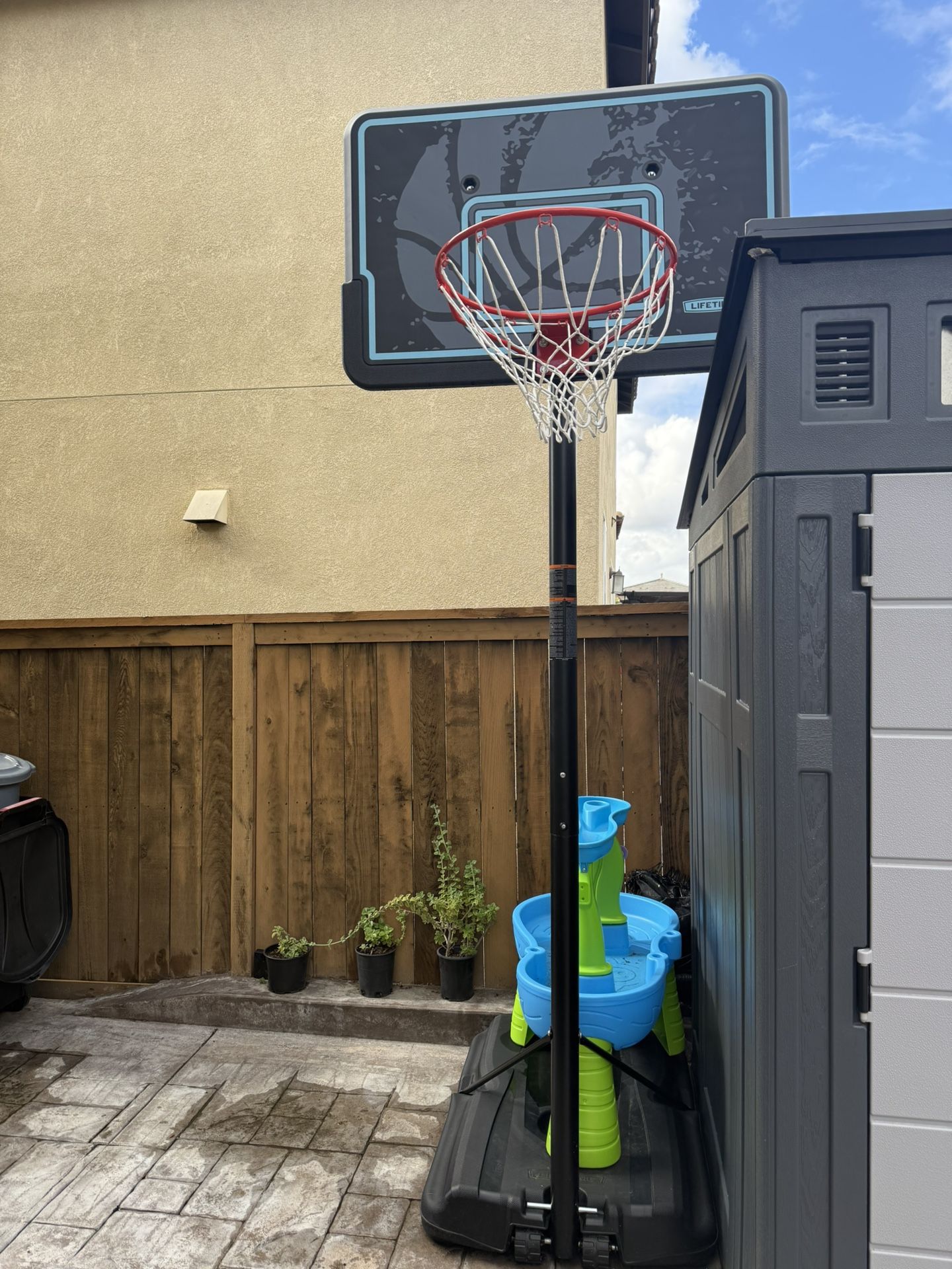 Basketball Hoop