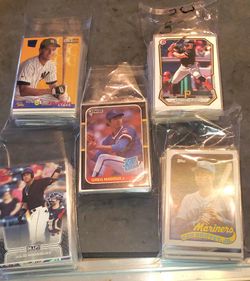 Lot of 200 random Baseball rookies Superstars and hall of fame  players all for $300