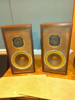 Klh 20 speakers Exellent working condition vintage stereo