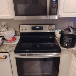 Ge Stove Microwave 