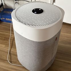 Blueair - Blue Pure 211i Max 3000 Sq. Ft HEPASilent Smart Extra-Large Room Air Purifier - White/Gray