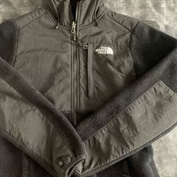 Women’s North face 
