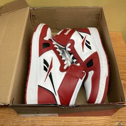 Reebok Resonator Mid Sneakers Size 10 