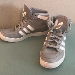 Adidas Size 7 Women’s