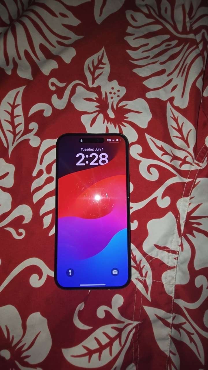 iPhone 15 Plus