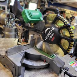 Hitachi 12-in 15-Amp Dual Bevel Compound Corded Miter Saw