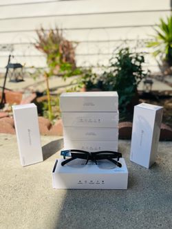 AI Smart Glasses with Audio