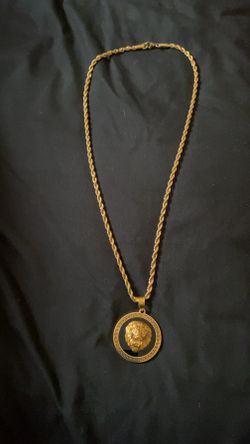 Lion chain