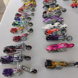 26 Hot Wheels Motorcycle 
