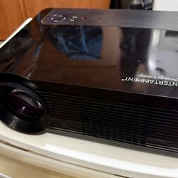 Favi Entertainment Projector
