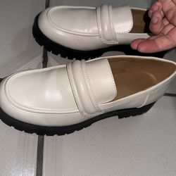 Nine West Women Lugsole Loafers Size 10 Wide
