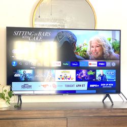 50 Inch Samsung 4K Smart TV Crystal Ultra HD UHDTV 2160p 50”