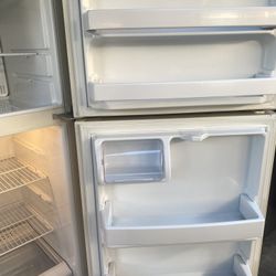 small refrigerator 