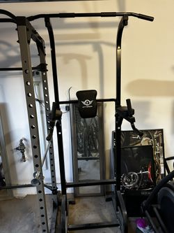 Pull Up Station And Bench / Workout Equipment