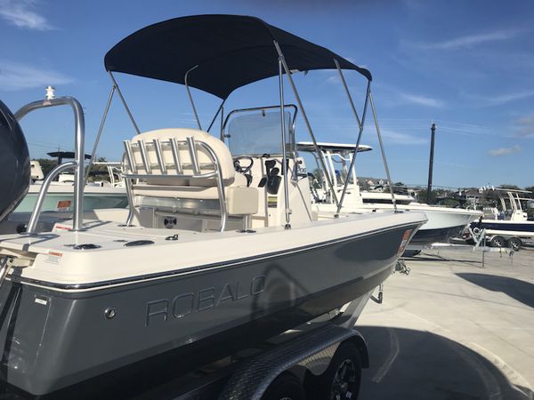 Robalo stainless steel Bimini top brand new never used 