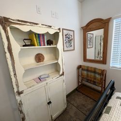 Bookcase Farmhouse Style