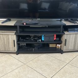 Tv Stand  Mint Condition 
