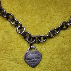 Tiffany & Co 925 Sterling Silver Heart Tag Engravable Necklace Heavy 