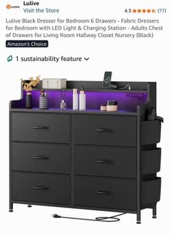 Dresser