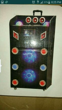 Bocina Karoke con Bluetooth, Dvd