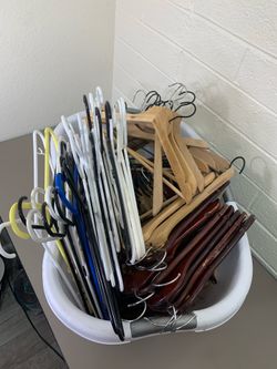 Laundry Bin & Hangers