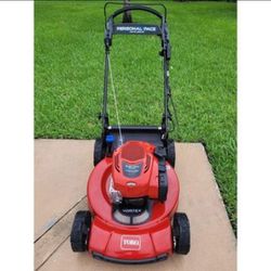 NEW TORO 22" ELECTRIC-START  SELF-PROPELLED PERSONAL Pace LAWN MOWER with Vortex (Retails $566)