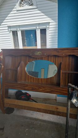 Bed room set - dresser ,  headboard and mirror