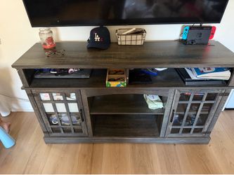 Tv console
