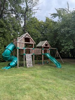 Cedar swing set