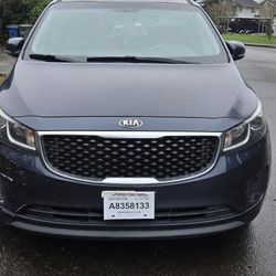 2015 KIA Sedona