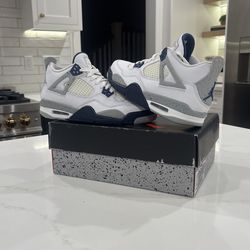 Jordan 4 Midnight Navy 6.5 Youth Sizing