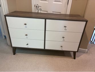 Breux Mid Century Modern Dresser, 6-Drawer