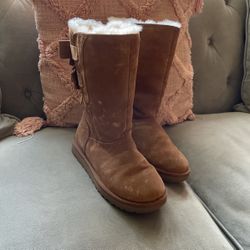 Uggs Size 8