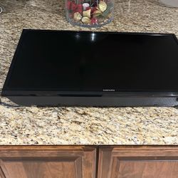 32” Samsung TV Free
