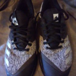 Woman's ADIDAS BLACK CRAZYFLIGHT Volleyball Shoes 