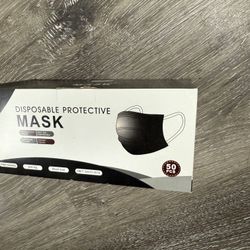 Black / White Disposable Protective Face Masks
